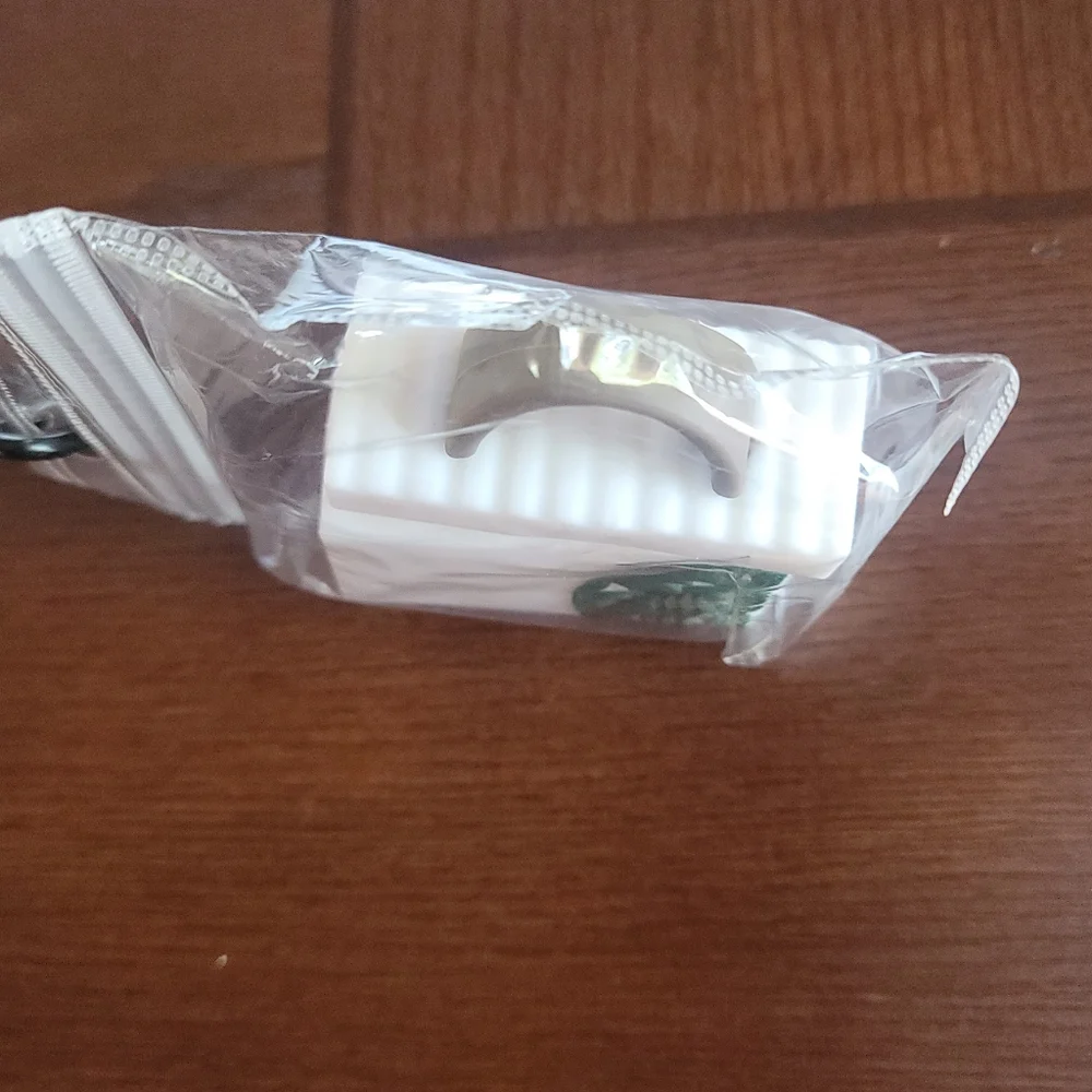 NEW! Starbucks 3D White Tote Bag Apple Airpod PRO Case NEW
